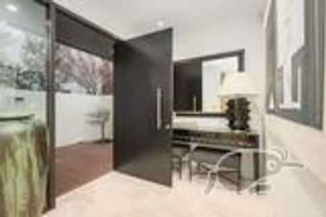 Photo of property in 7b Rugby Street, Merivale, Christchurch, 8014