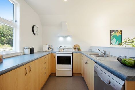 Photo of property in 168a Sydney Street West, Thorndon, Wellington, 6011