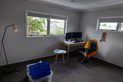 Photo of property in 122b Clevedon Road, Papakura, 2110