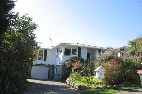 Photo of property in 57 Raroa Terrace, Tawa, Wellington, 5028