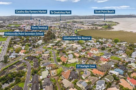 Photo of property in 37 Starlight Cove, Hobsonville, Auckland, 0618
