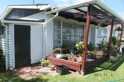 Photo of property in 1b Horoeka Street, Stokes Valley, Lower Hutt, 5019