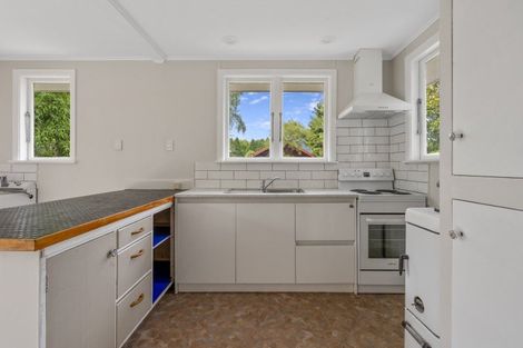 Photo of property in 221 Te Rangitautahanga Road, Turangi, 3334