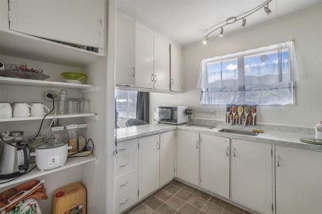 Photo of property in 321a Wellington Road, Wainuiomata, Lower Hutt, 5014