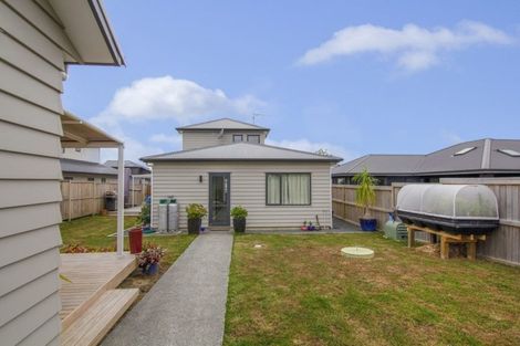 Photo of property in 4 Liquidamber Lane, Kaukapakapa, Helensville, 0875