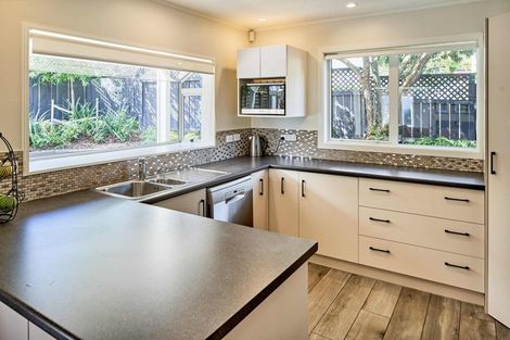 Photo of property in 68 Eskdale Road, Papakowhai, Porirua, 5024