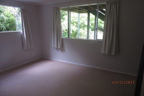 Photo of property in 55 Wyndham Road, Pinehaven, Upper Hutt, 5019