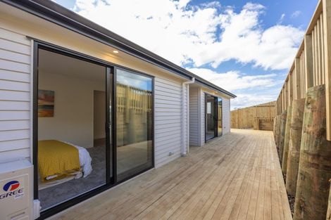 Photo of property in 71 Anne Burton Drive, Warkworth, 0910