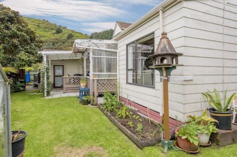 Photo of property in 80b Elizabeth Street, Waikanae, 5036
