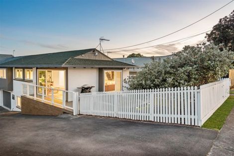 Photo of property in 1/16 Bracken Avenue, Takapuna, Auckland, 0622