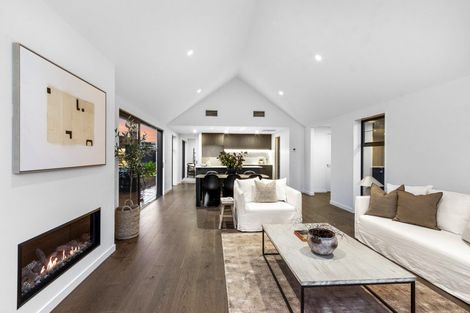 Photo of property in 19 Perehia Mews, Marshland, Christchurch, 8083