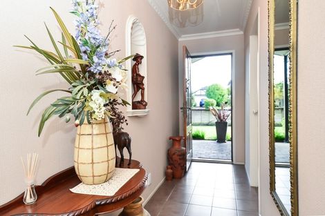 Photo of property in 34 Madill Road, St Andrews, Hamilton, 3200