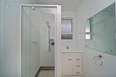 Photo of property in 14 Caledonia Street, Hawera, 4610