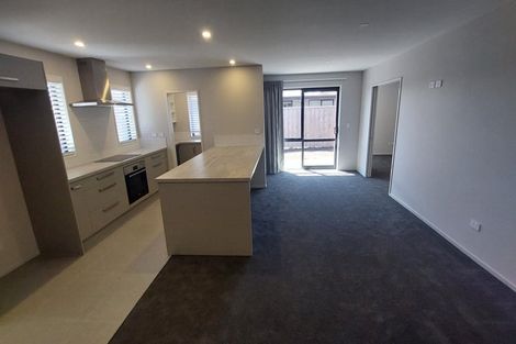 Photo of property in 130 Shillingford Boulevard, Rolleston, 7615