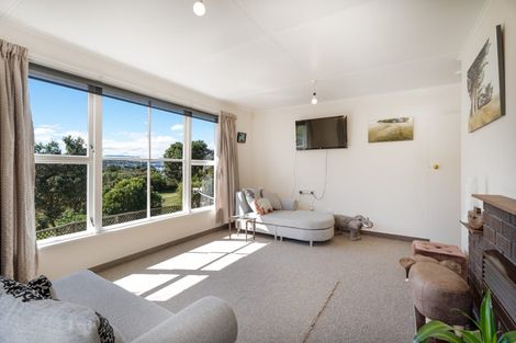 Photo of property in 34 Takapuwahia Drive, Takapuwahia, Porirua, 5022