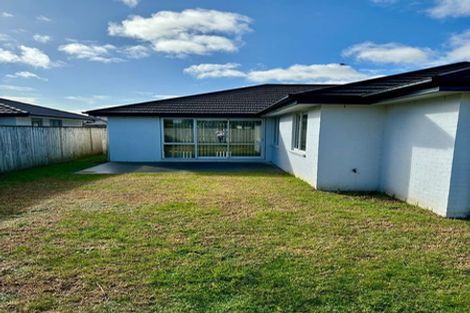 Photo of property in 70 Arion Road, Takanini, 2112