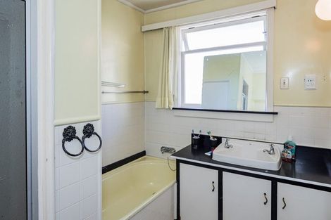 Photo of property in 90 Wansbeck Street, Holmes Hill, Oamaru, 9401