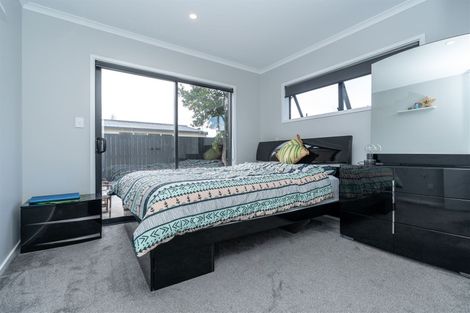 Photo of property in 2/10 Greta Street, Glenview, Hamilton, 3206