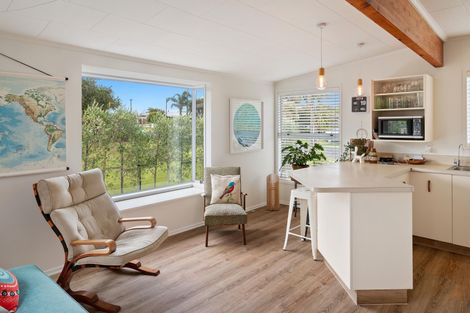 Photo of property in 44 Hillview Road, Waihi Beach, 3611