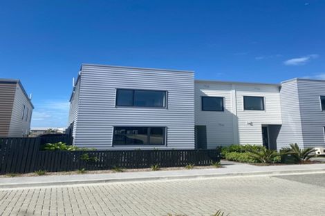 Photo of property in 4 Kaman Seasprite Road, Hobsonville, Auckland, 0616