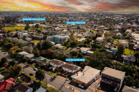 Photo of property in 3/12 Sunnyside Road, Sunnyvale, Auckland, 0612