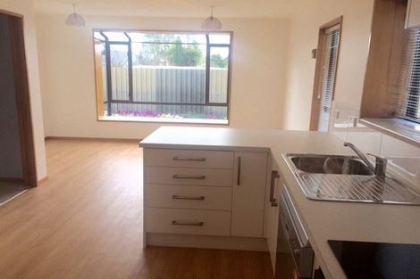 Photo of property in 8 Grants Road, Papanui, Christchurch, 8053