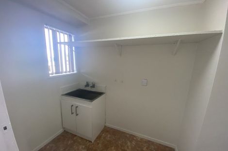 Photo of property in 8a Quintal Place, Papatoetoe, Auckland, 2025