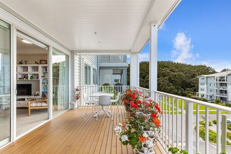 Photo of property in 227 Hibiscus Drive, Orewa, 0931
