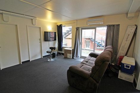 Photo of property in 102 Harbour Terrace, North Dunedin, Dunedin, 9016