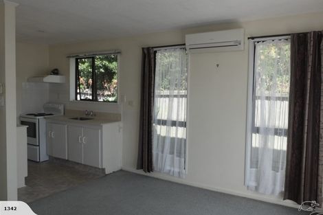 Photo of property in 2/605 Barbadoes Street, Edgeware, Christchurch, 8013