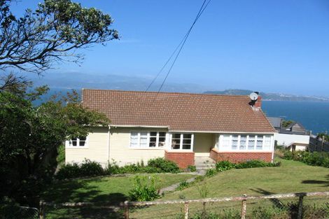 Photo of property in 73 Homebush Road, Khandallah, Wellington, 6035