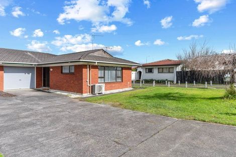 Photo of property in 106b Beach Road, Pahurehure, Papakura, 2113