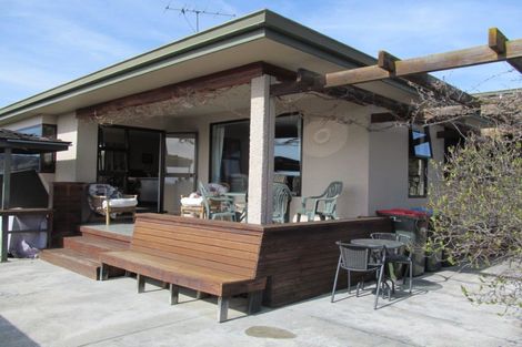 Photo of property in 17 Kamaka Crescent, Bridge Hill, Alexandra, 9320