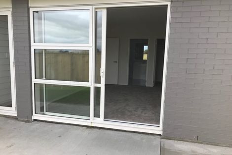 Photo of property in 17 Kapia Drive, Takanini, 2112