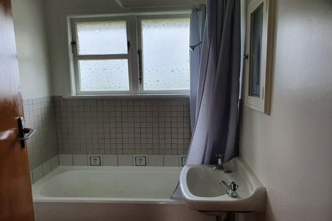 Photo of property in 382a Fergusson Drive, Heretaunga, Upper Hutt, 5018