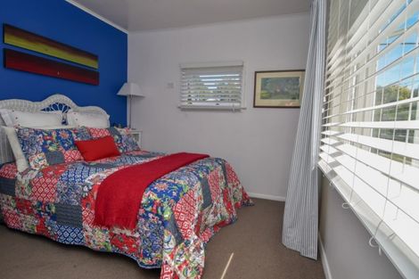 Photo of property in 35 Clifton Avenue, Carterton, 5713