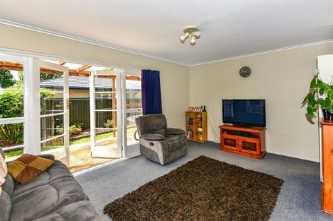 Photo of property in 7 Boyne Avenue, Northcote, Christchurch, 8052