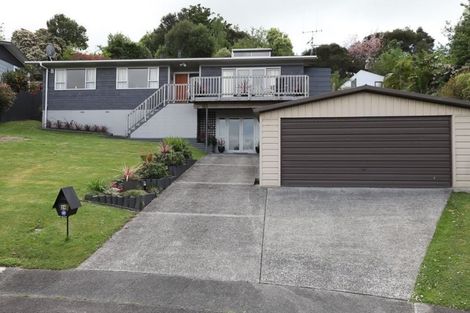 Photo of property in 24 Rothesay Place, Dinsdale, Hamilton, 3204