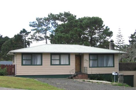 Photo of property in 25 Glendene Avenue, Glendene, Auckland, 0602