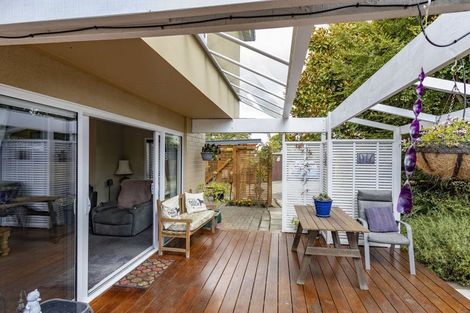 Photo of property in 1/122 Harewood Road, Papanui, Christchurch, 8053