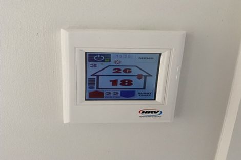 Photo of property in 8 Phillip Avenue, Glen Eden, Auckland, 0602