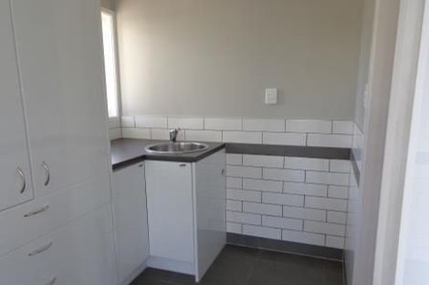 Photo of property in 9 Hillman Place, Ranui, Auckland, 0612