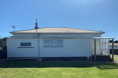 Photo of property in 15 Cole Street, Dannevirke, 4930