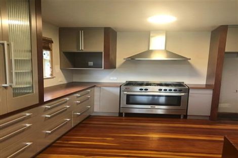 Photo of property in 17 Mildmay Road, Henderson, Auckland, 0610