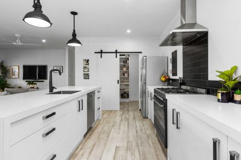 Photo of property in 27a Petane Road, Bay View, Napier, 4104