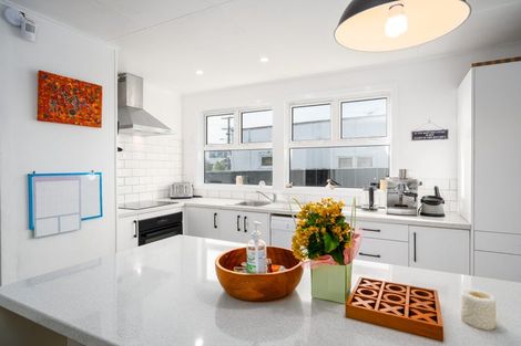 Photo of property in 77 Miro Street, Trentham, Upper Hutt, 5018