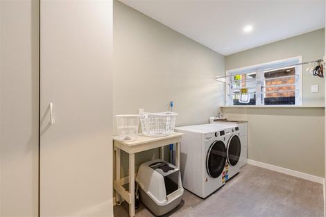 Photo of property in 7 Waterfront Road, Mangere Bridge, Auckland, 2022