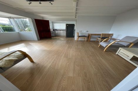 Photo of property in 123 Shakespeare Road, Milford, Auckland, 0620