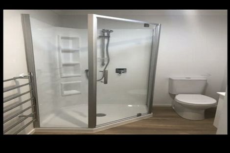 Photo of property in 8/9 Surrey Street, Tawa, Wellington, 5028