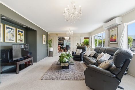 Photo of property in 25 Mark Place, Lynmore, Rotorua, 3010